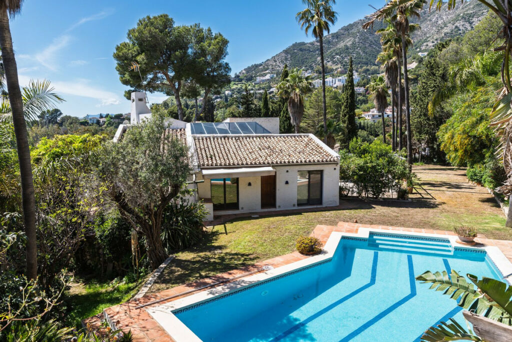 Detached Villa Mijas Málaga - image 48