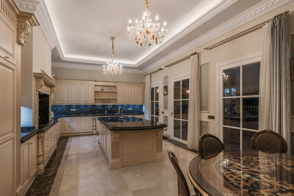 Detached Villa Sierra Blanca Málaga - image 48