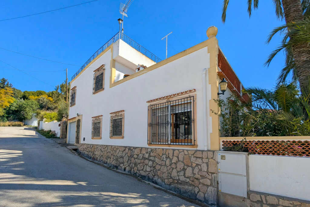 Detached Villa Javea Alicante - image 48