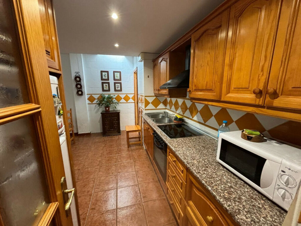 Townhouse San Pedro de Alcántara Málaga - image 5
