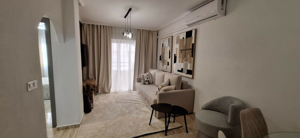 Middle Floor Apartment Torrevieja Alicante - image 5