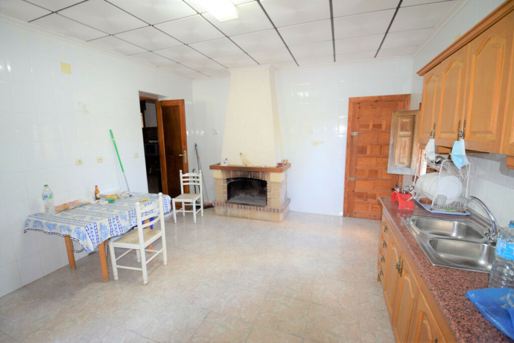 Detached Villa Catral Alicante - image 5