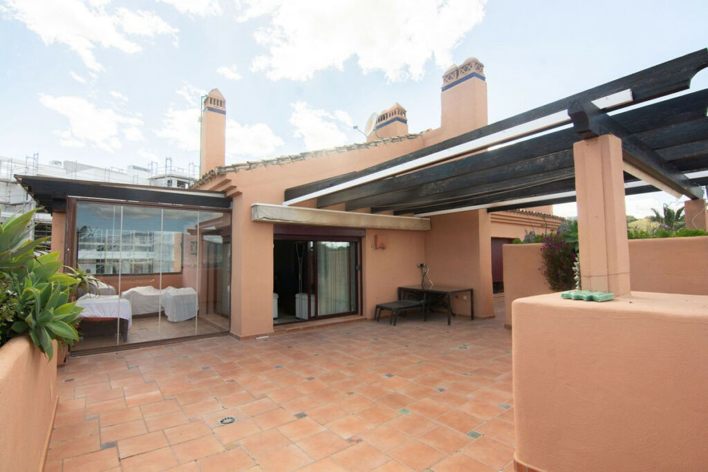 Top Floor Apartment La Mairena Málaga - image 27