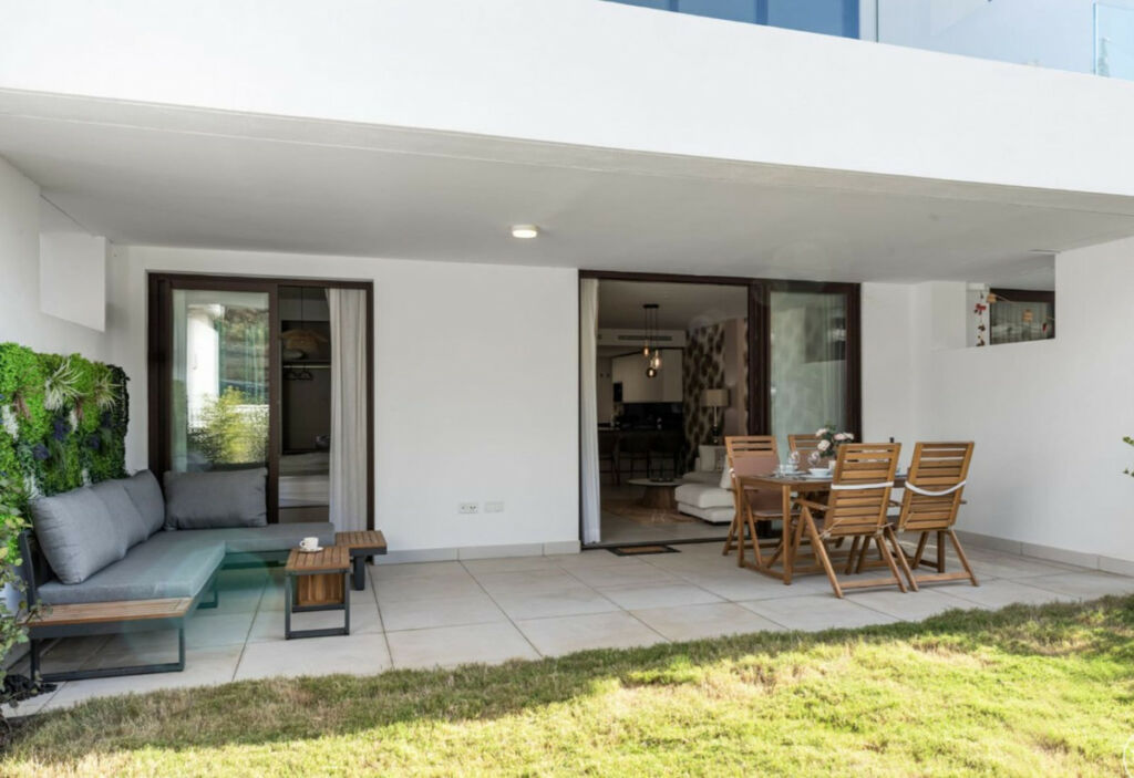 Ground Floor Apartment Fuengirola Málaga - image 6