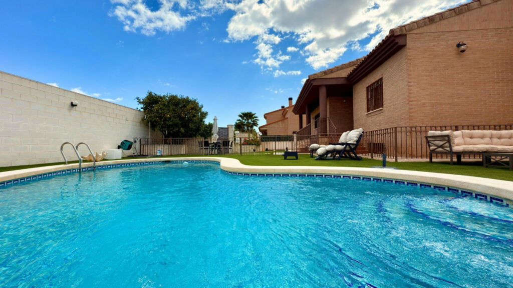 Bungalow Mutxamel Alicante - image 5