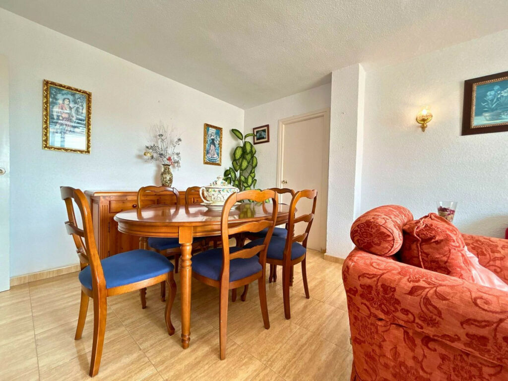 Top Floor Apartment Marbella Málaga - image 5