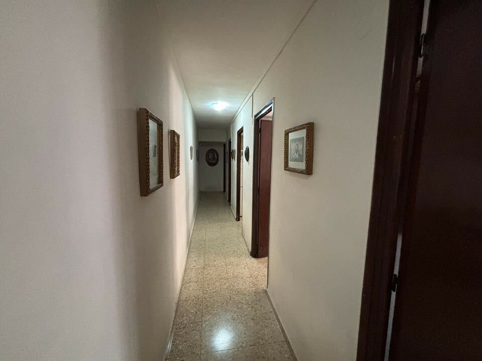Middle Floor Apartment Denia Alicante - image 6