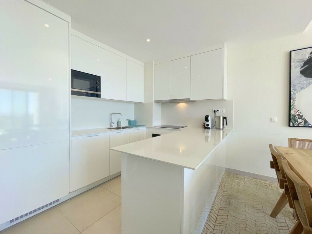 Penthouse Estepona Málaga - image 5