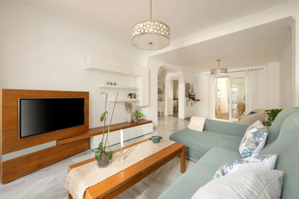 Townhouse Fuengirola Málaga - image 5