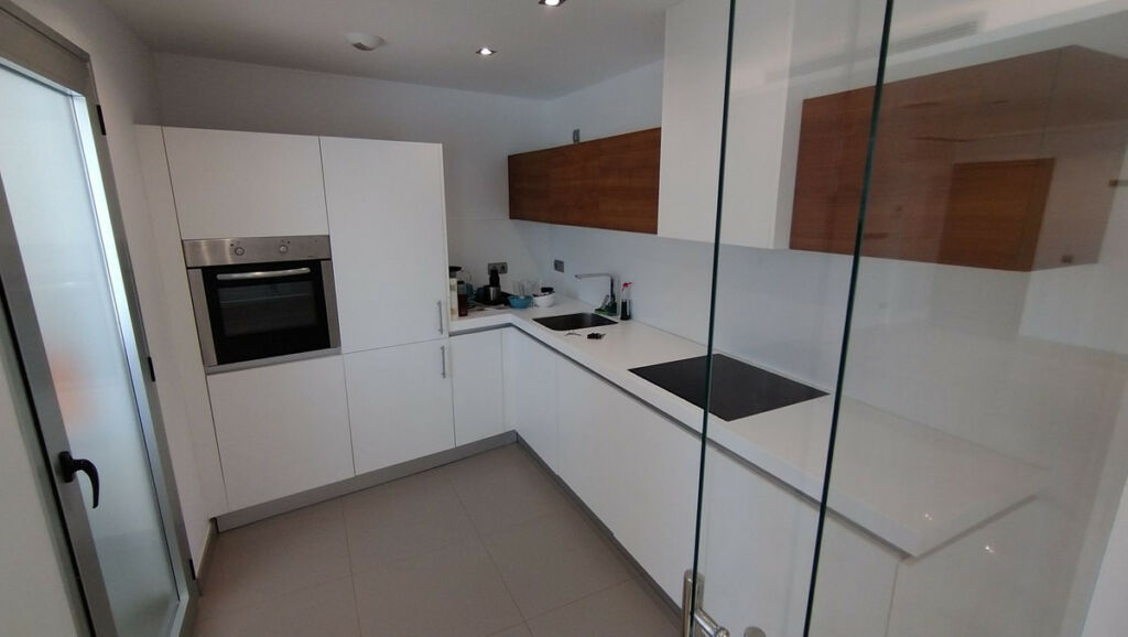Middle Floor Apartment San Pedro de Alcántara Málaga - image 6