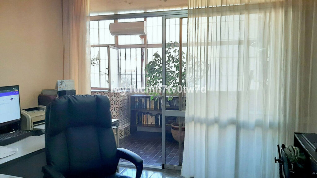 Middle Floor Apartment Málaga Málaga - image 5
