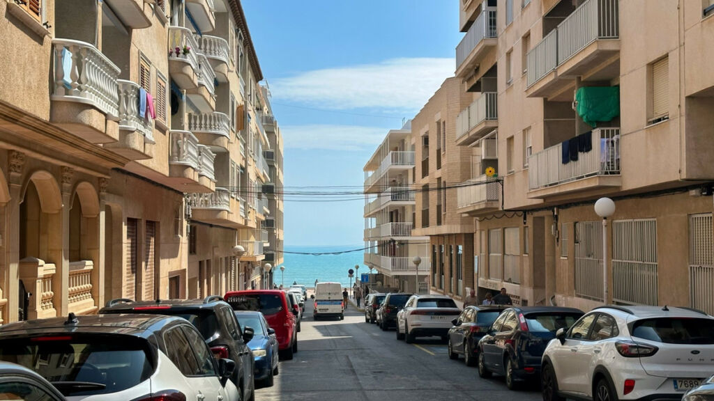 Ground Floor Apartment Guardamar del Segura Alicante - image 5