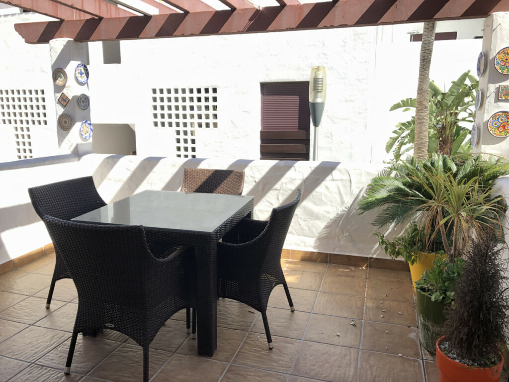 Ground Floor Apartment Nueva Andalucía Málaga - image 5