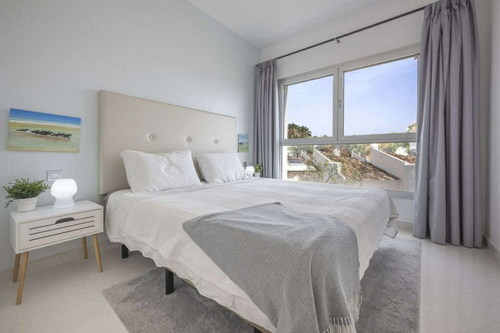 Penthouse Duplex Bel Air Málaga - image 20