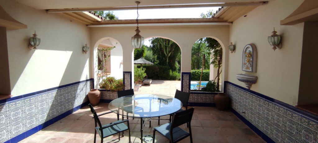 Detached Villa Sotogrande Alto Cádiz - image 4