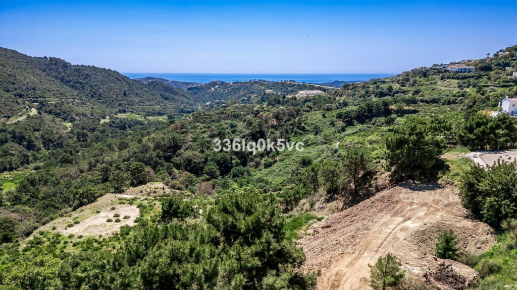 Residential Plot Benahavís Málaga - image 5