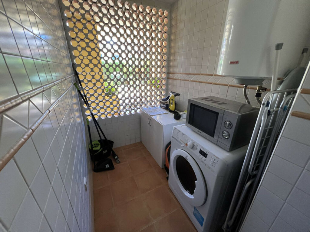 Ground Floor Apartment Bel Air Málaga - image 5
