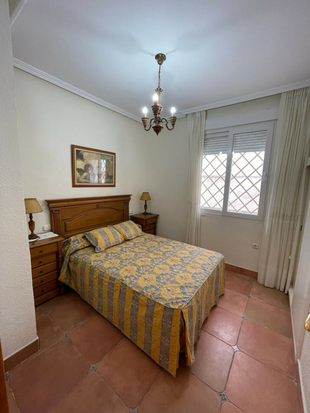 Middle Floor Apartment Torrevieja Alicante - image 5