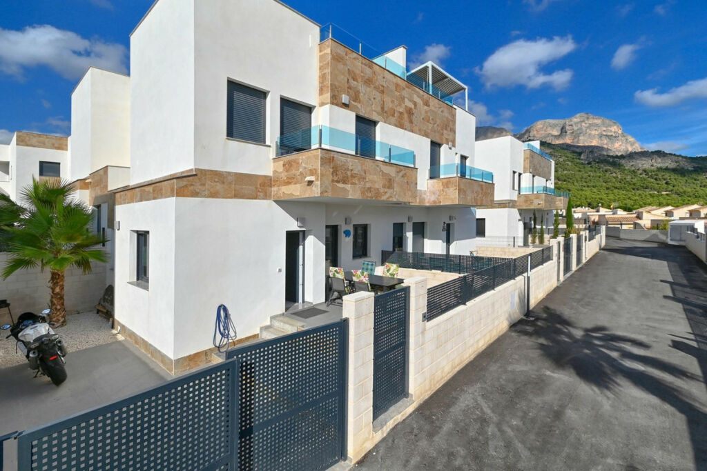 Bungalow Polop Alicante - image 5
