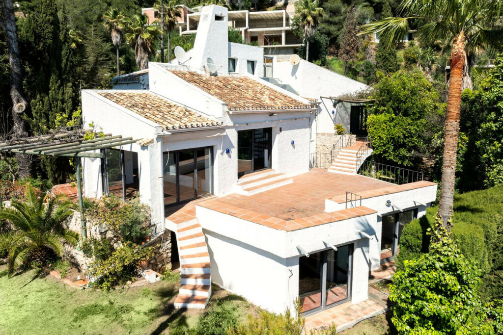 Detached Villa Mijas Málaga - image 5