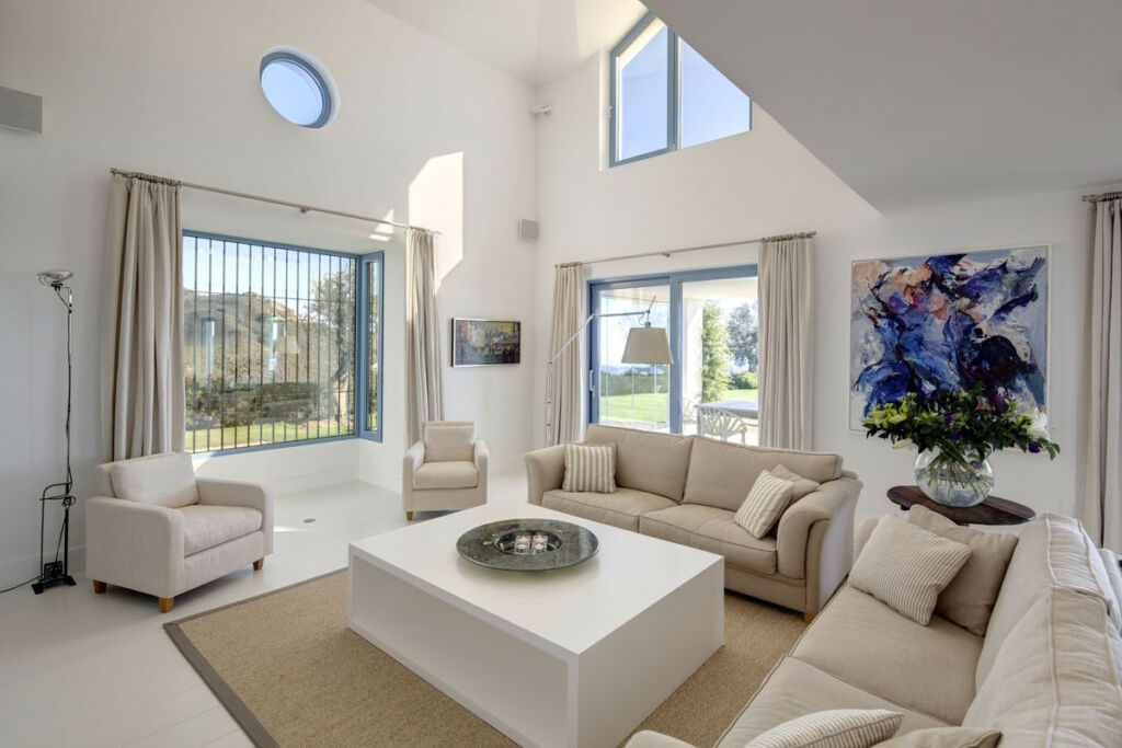 Detached Villa Benahavís Málaga - image 5