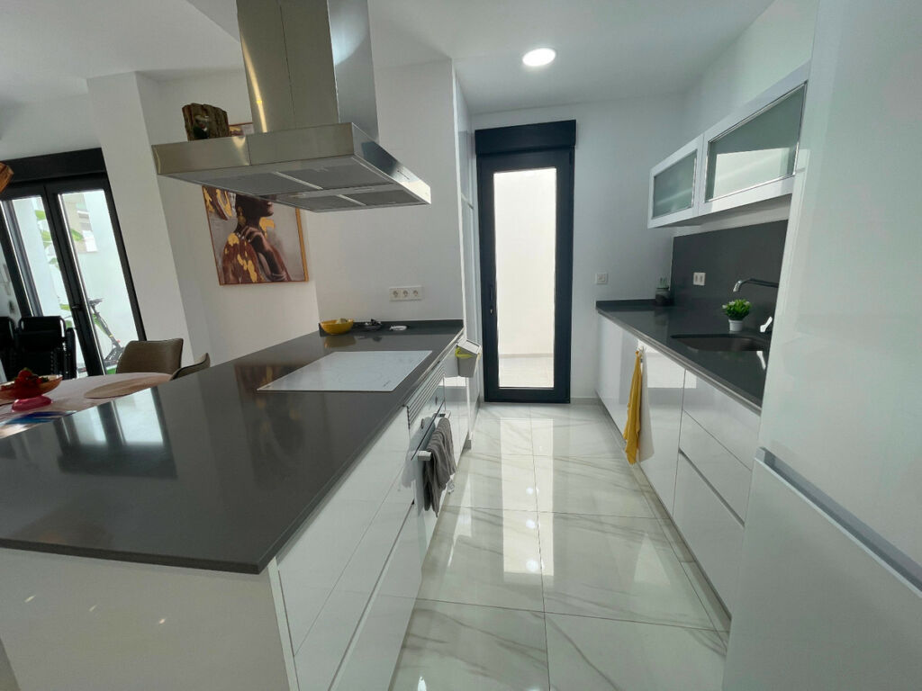 Detached Villa Benijofar Alicante - image 5