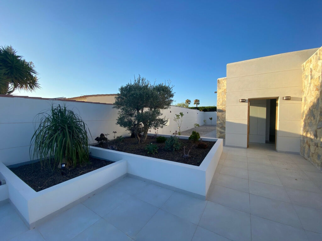 Detached Villa Torrevieja Alicante - image 5