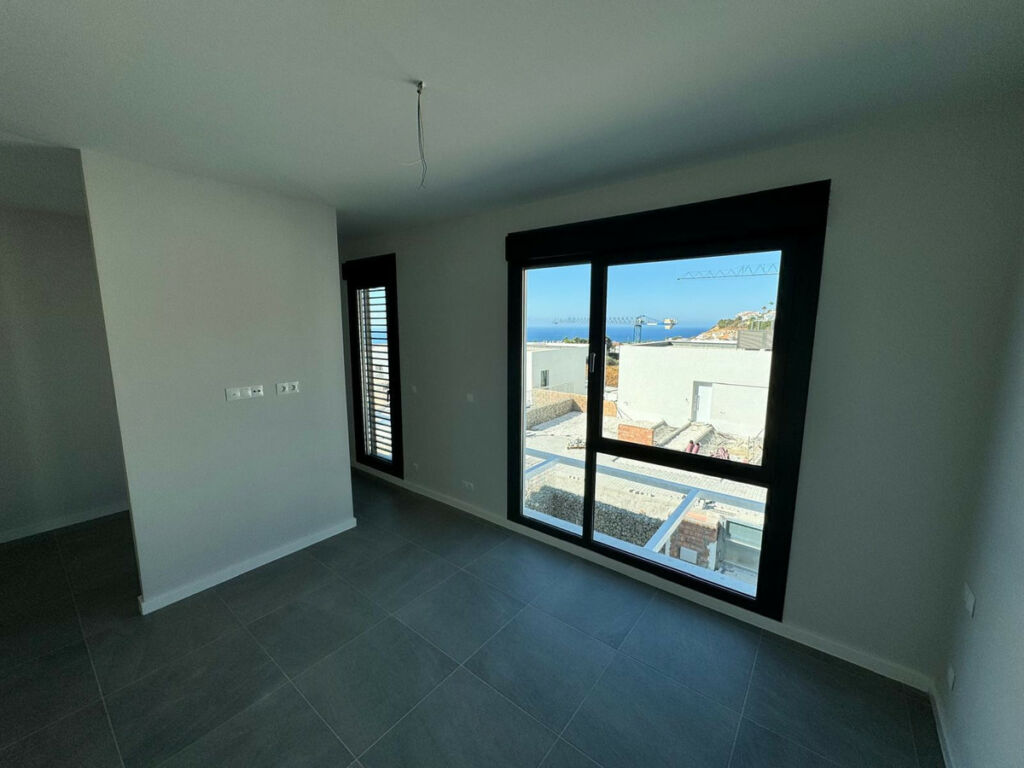 Semi-Detached House Riviera del Sol Málaga - image 6