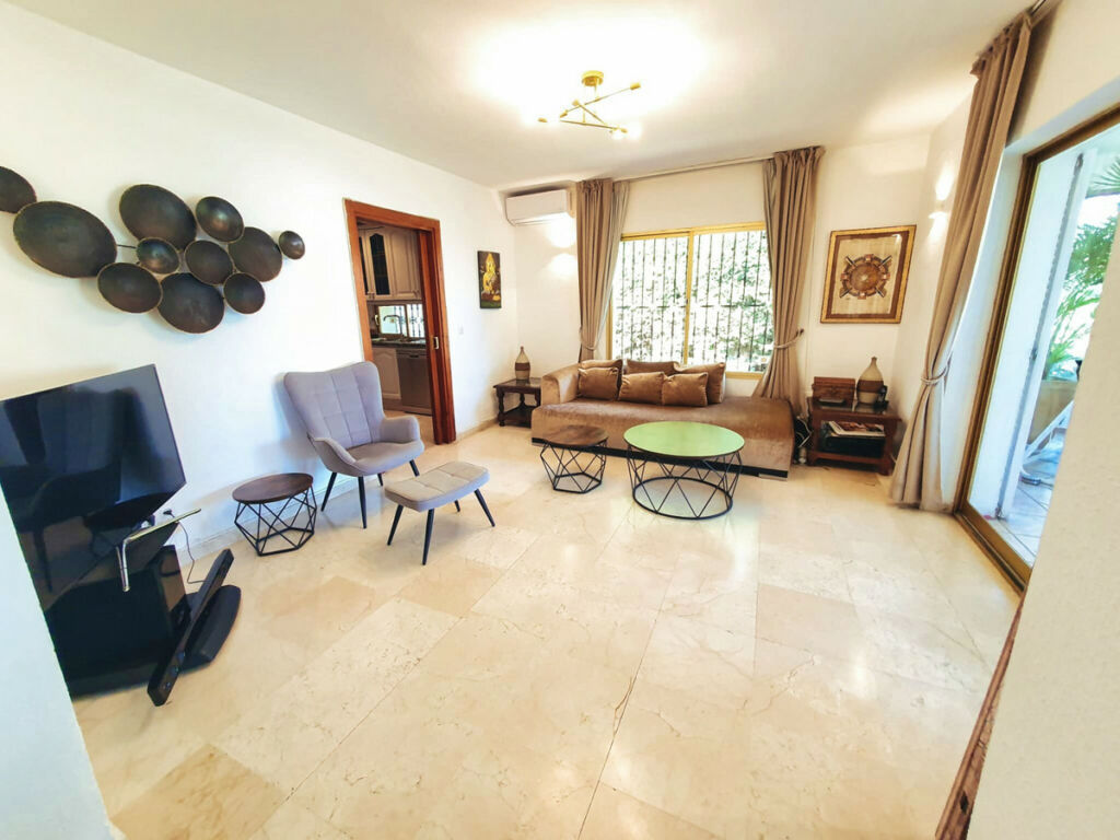 Detached Villa Las Brisas Málaga - image 5