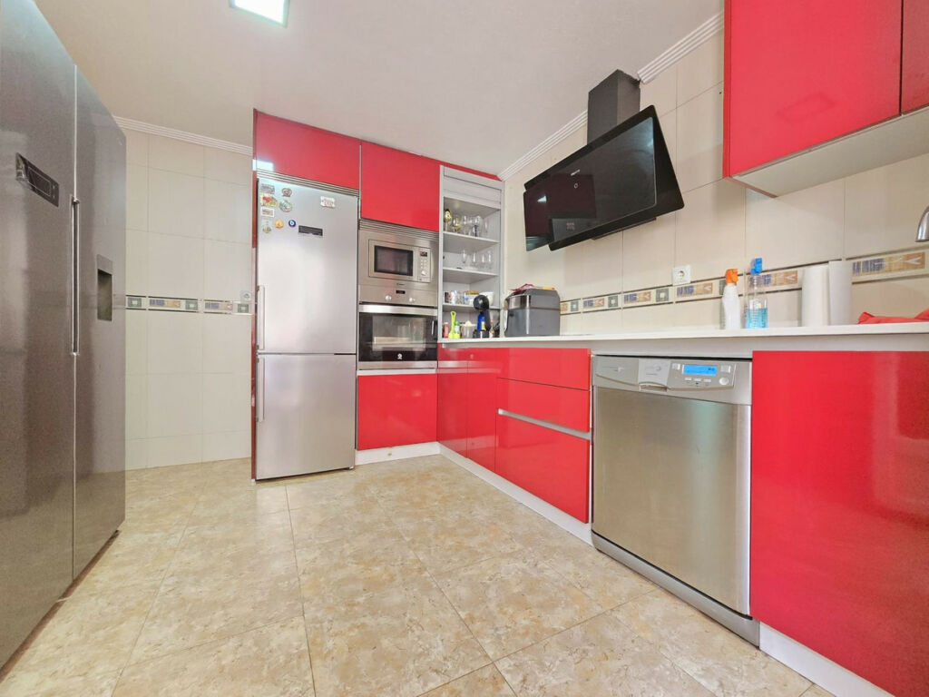 Townhouse Roldan Murcia - image 5