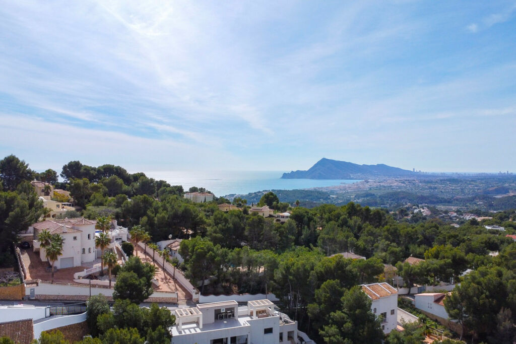 Detached Villa Altea Alicante - image 5