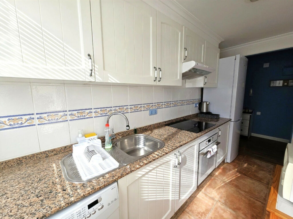 Middle Floor Apartment Javea Alicante - image 5