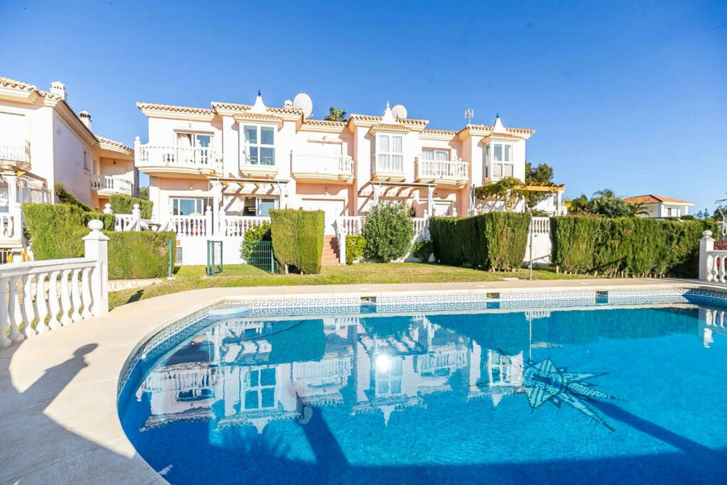 Townhouse Artola Málaga - image 50