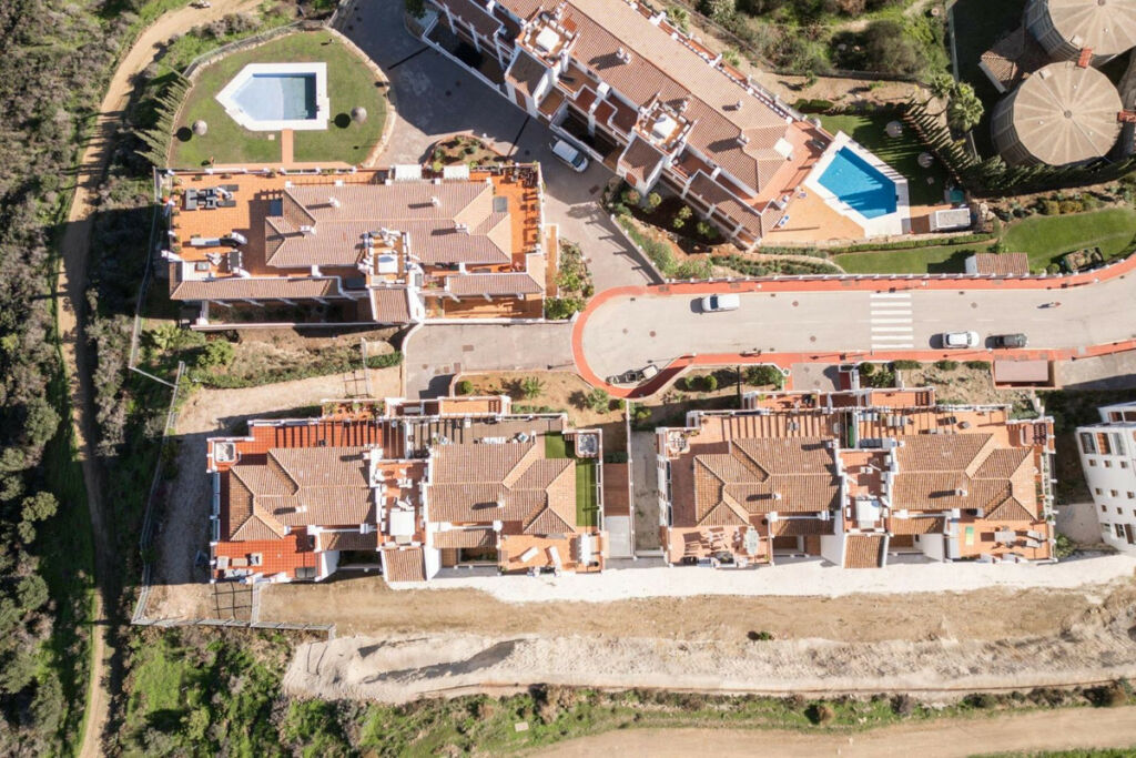 Penthouse Calahonda Málaga - image 53