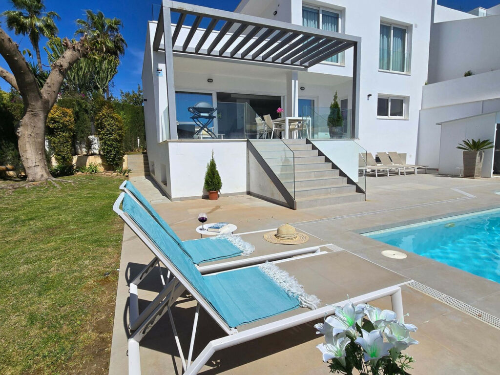 Detached Villa Torreblanca Málaga - image 53