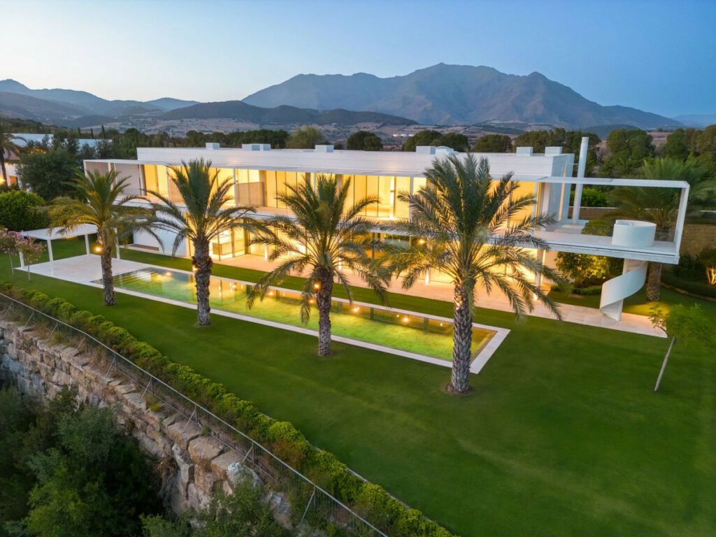 Detached Villa Casares Málaga - image 27