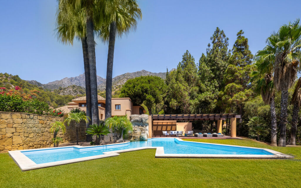 Detached Villa The Golden Mile Málaga - image 55
