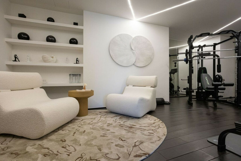 Detached Villa Marbella Málaga - image 57