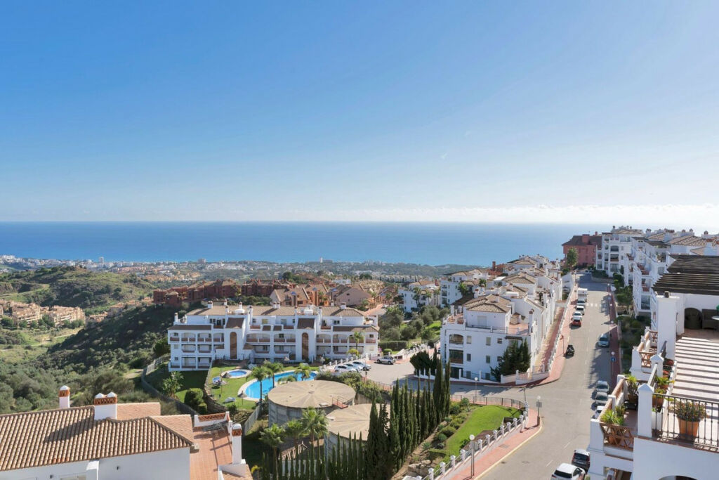 Penthouse Calahonda Málaga - image 57
