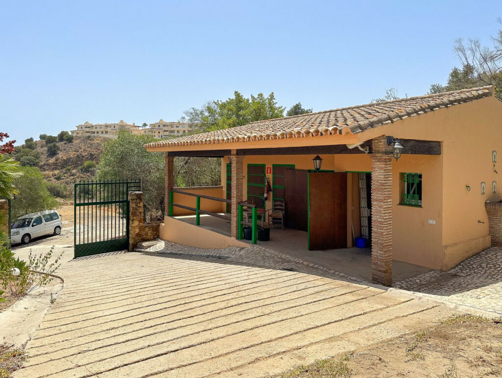 Detached Villa Cerros del Aguila Málaga - image 57
