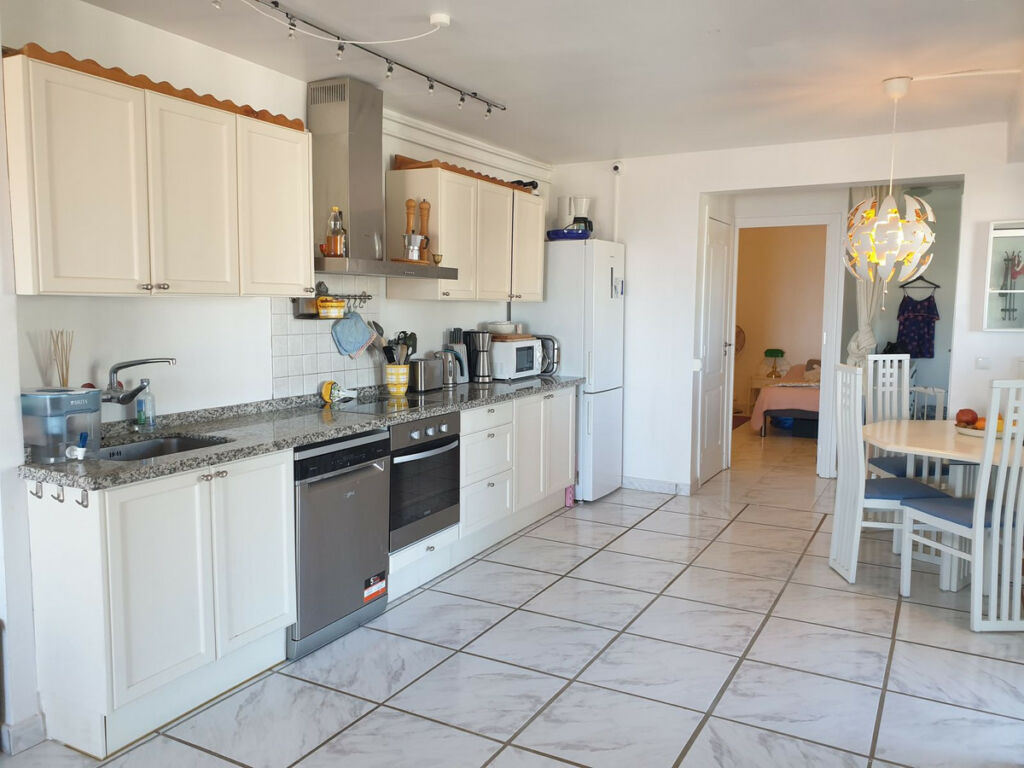 Middle Floor Apartment Benalmadena Málaga - image 6