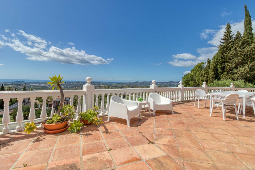Detached Villa Mijas Málaga - image 6