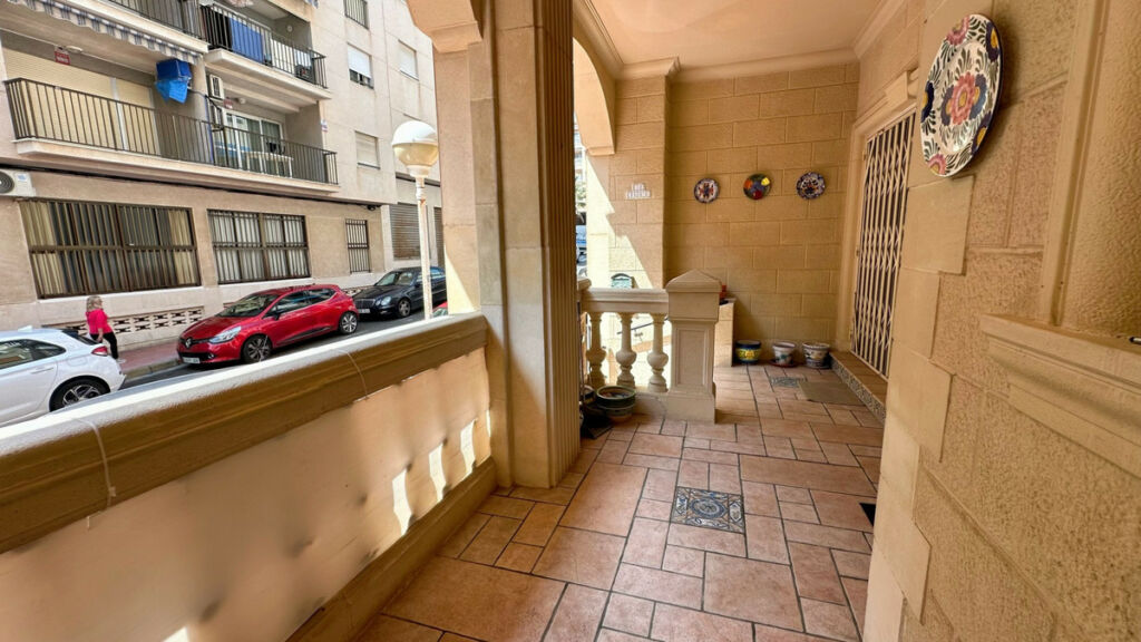 Ground Floor Apartment Guardamar del Segura Alicante - image 6