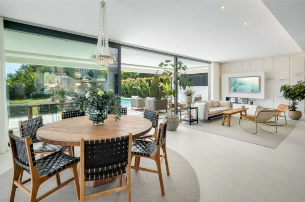 Detached Villa Marbella Málaga - image 6