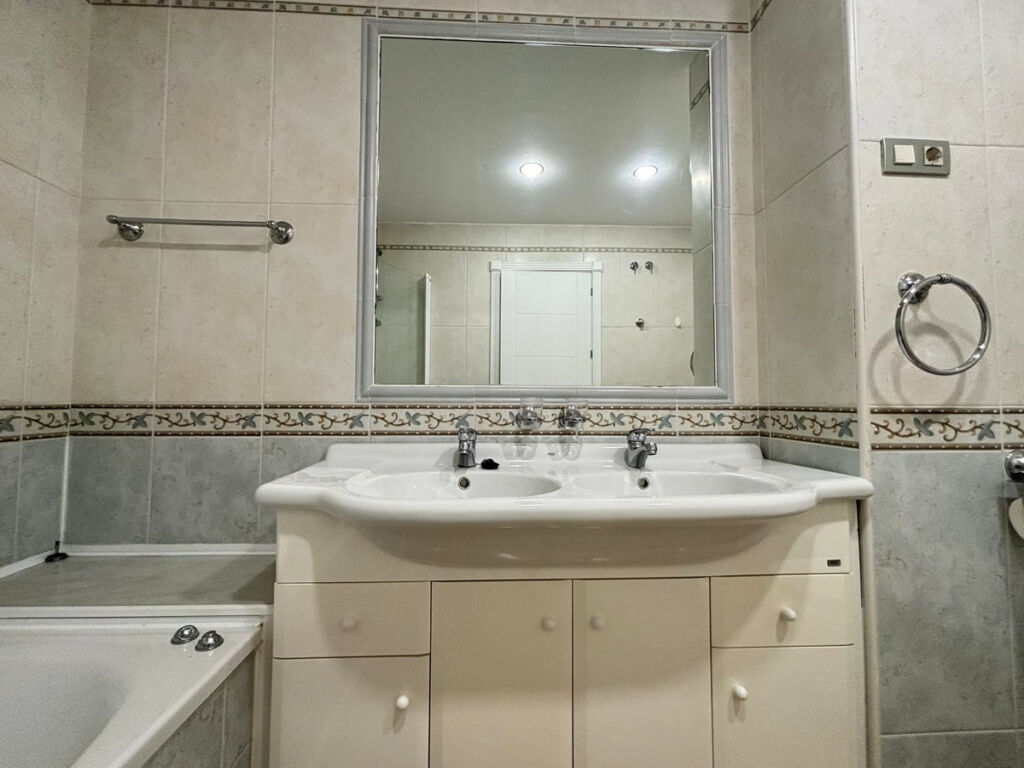 Ground Floor Apartment Riviera del Sol Málaga - image 6