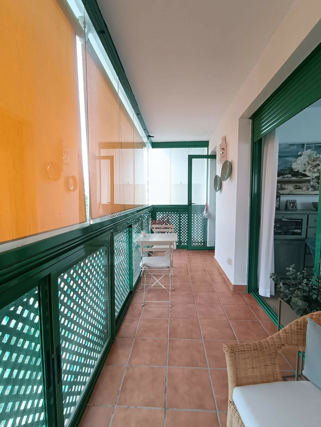 Middle Floor Apartment Estepona Málaga - image 6