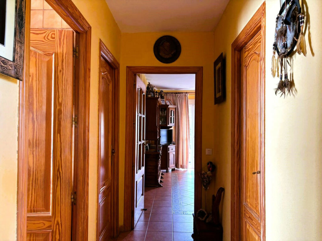 Middle Floor Apartment Marbella Málaga - image 7