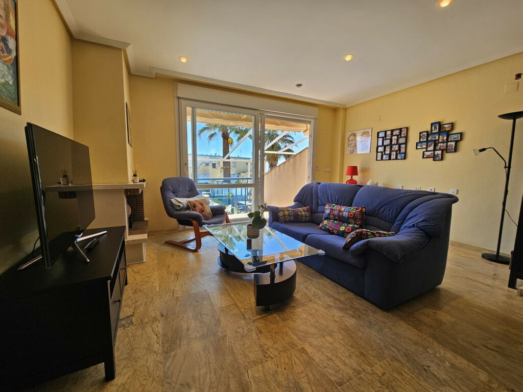 Detached Villa Cabo Roig Alicante - image 6