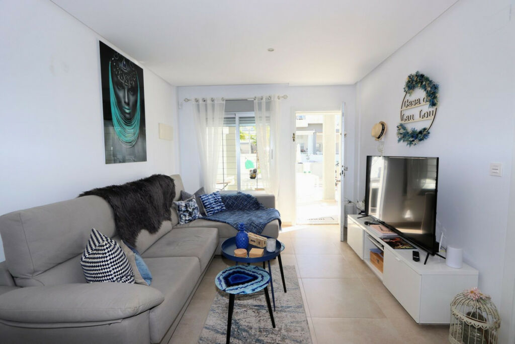 Ground Floor Apartment La Florida Alicante - image 4