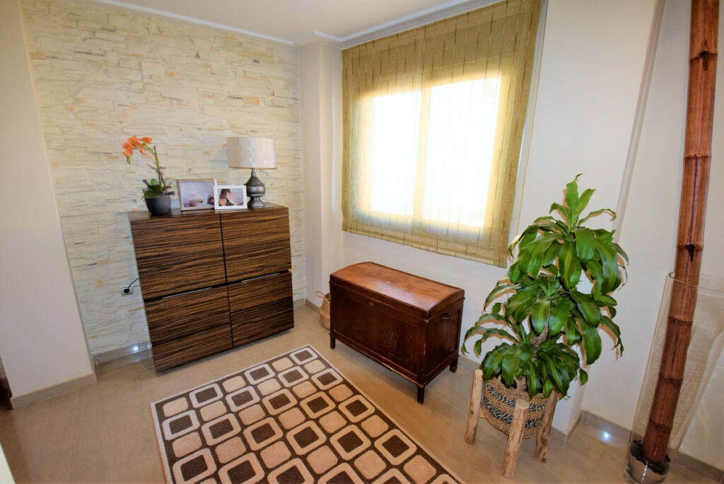 Townhouse Guardamar del Segura Alicante - image 6